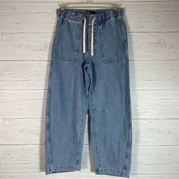 Gap Mid Rise SuperSoft Pull-On Barrel Jeans small - Picture 1 of 13